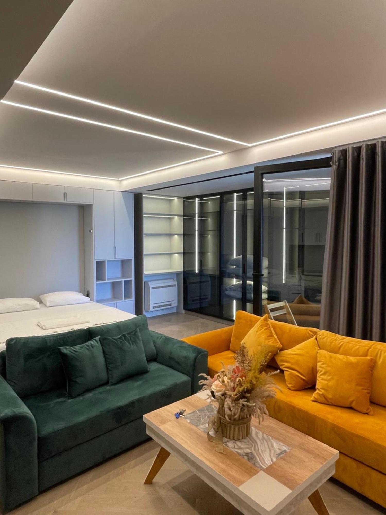 Luxury One Bedroom Apartment Тирана Экстерьер фото